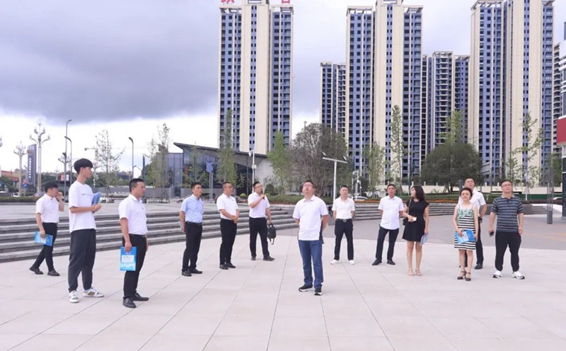 泸州市小微企业商会&温州商会走进川酒集团